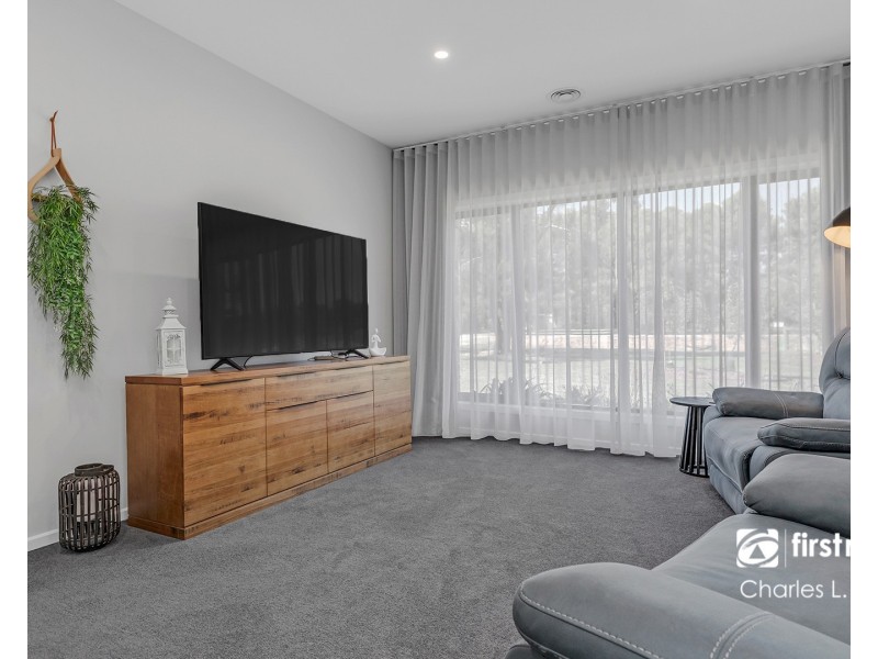 21E Maidensmith Drive, Moama NSW 2731