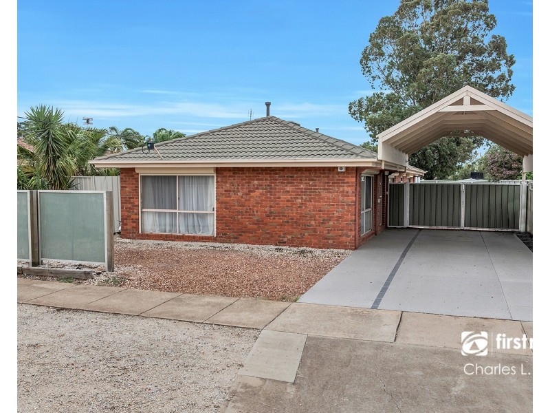 54 Bowen Street, Echuca VIC 3564