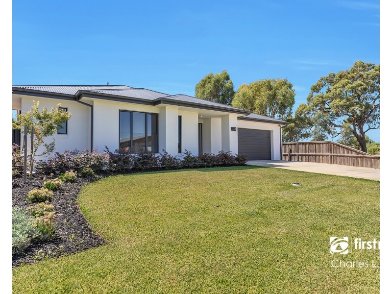 5 Apera Avenue, Moama NSW 2731