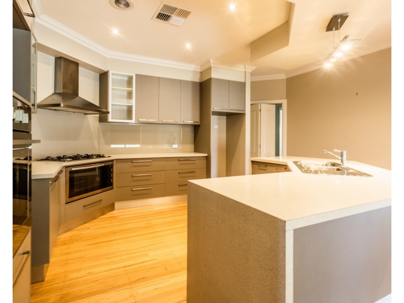 17 Forfar Drive, Moama NSW 2731