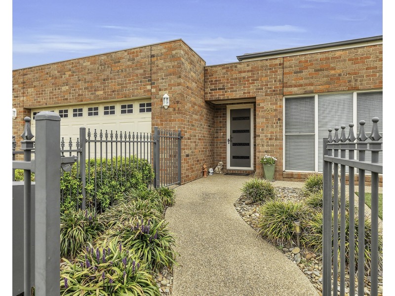 23 Francis Street, Moama NSW 2731