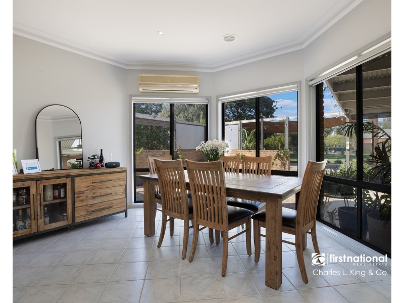 6 Village Court, Echuca VIC 3564