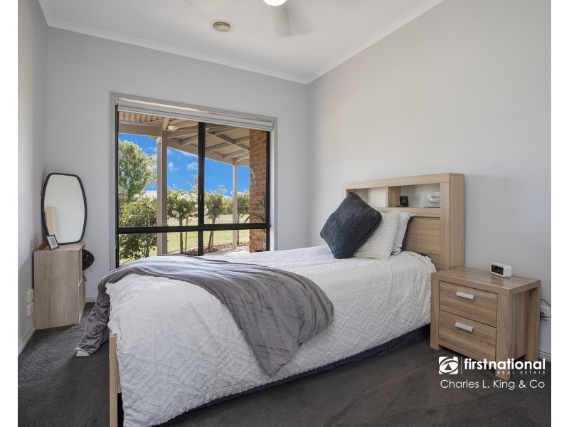 6 Village Court, Echuca VIC 3564