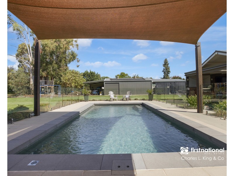 6 Village Court, Echuca VIC 3564