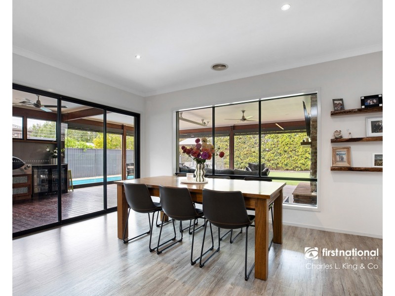 9 Whitby Close, Echuca VIC 3564