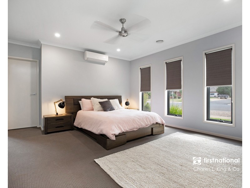 9 Whitby Close, Echuca VIC 3564