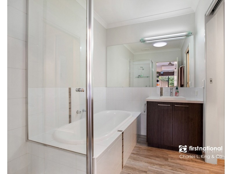 9 Whitby Close, Echuca VIC 3564