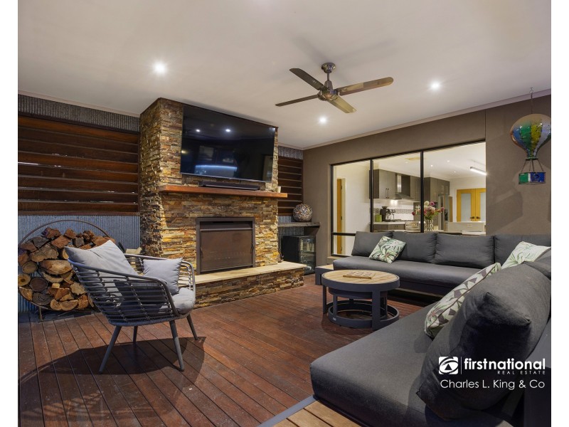 9 Whitby Close, Echuca VIC 3564