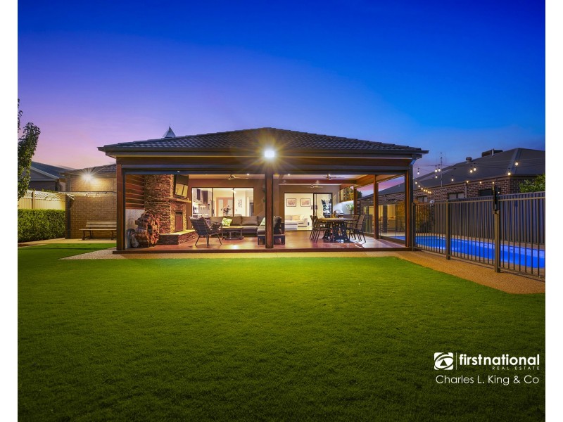 9 Whitby Close, Echuca VIC 3564