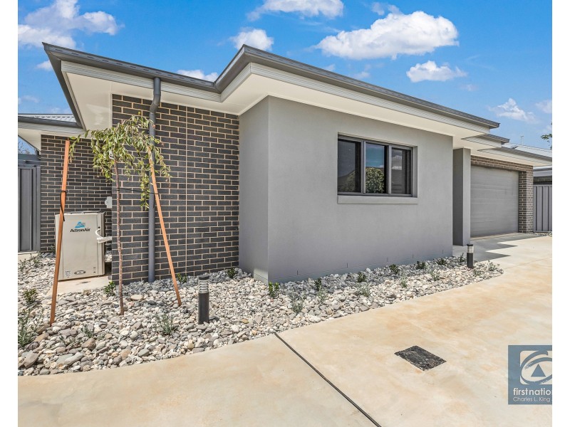2/4 Simmie Street, Echuca VIC 3564