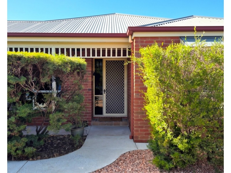 16 Aberdeen Way, Moama NSW 2731