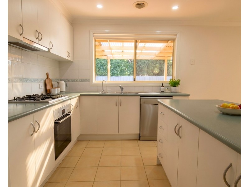 16 Aberdeen Way, Moama NSW 2731