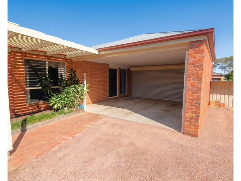 16 Aberdeen Way, Moama NSW 2731