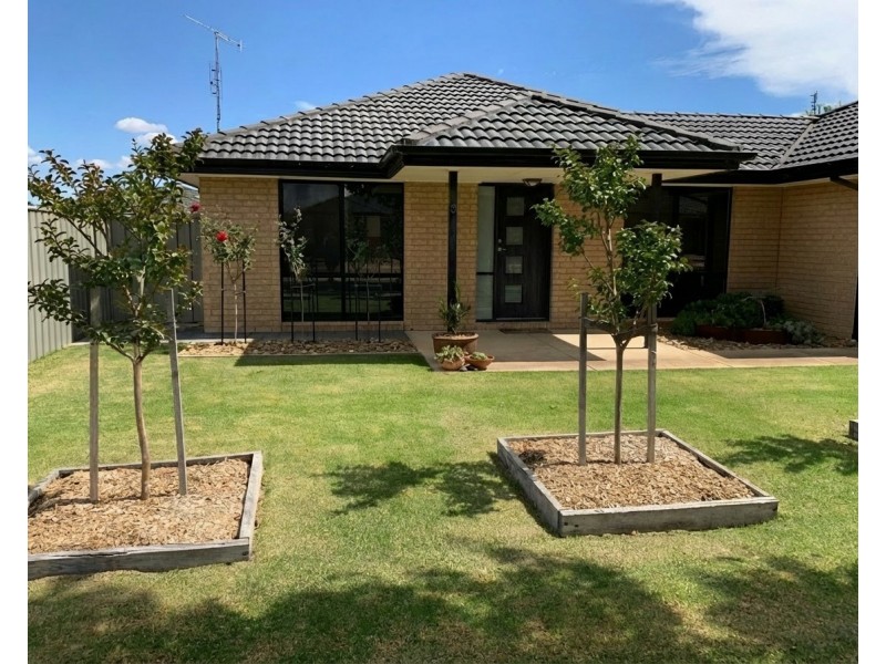 3 Amy Place, Echuca VIC 3564