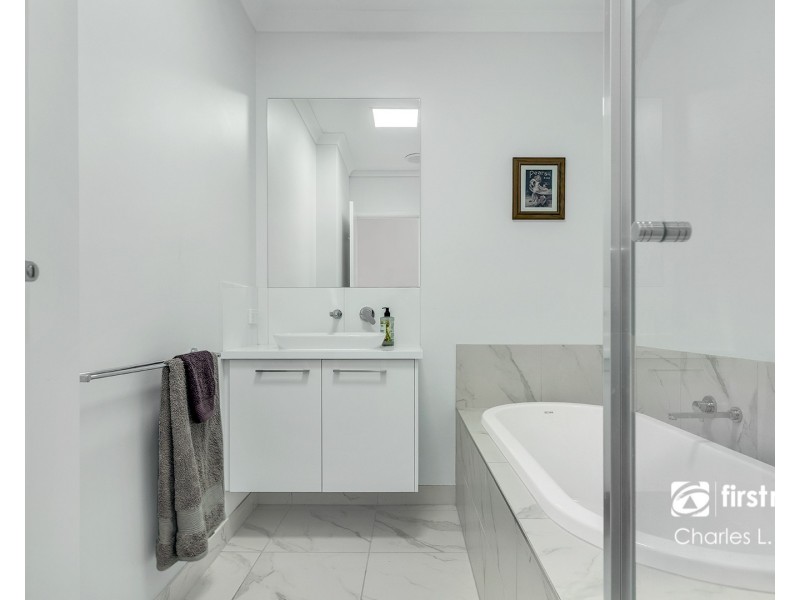 2 Emmylou Place, Moama NSW 2731