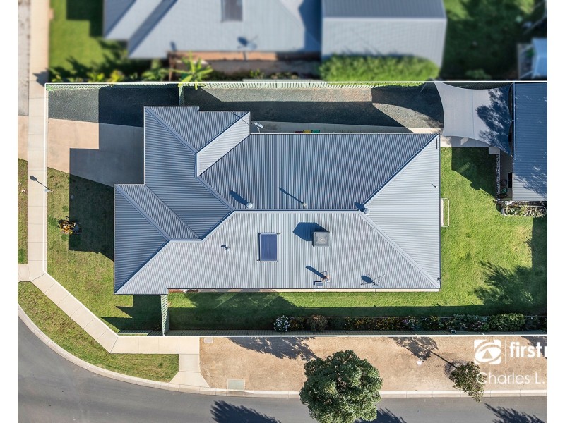 2 Emmylou Place, Moama NSW 2731