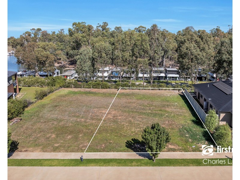 83 Marina Drive, Moama NSW 2731