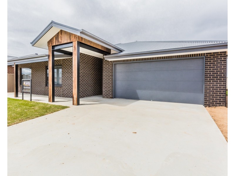 9 Magnolia Drive, Echuca VIC 3564