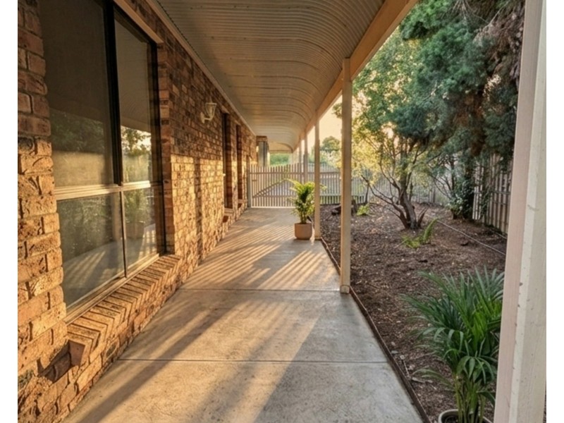 20 Lawson Drive, Moama NSW 2731