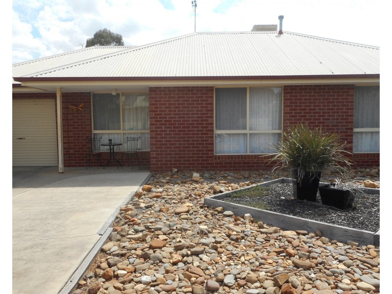 2/115 Shackell Street, Echuca VIC 3564