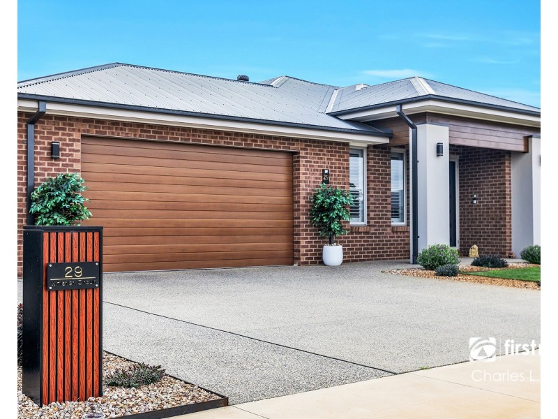 29 Whistler Circuit, Moama NSW 2731