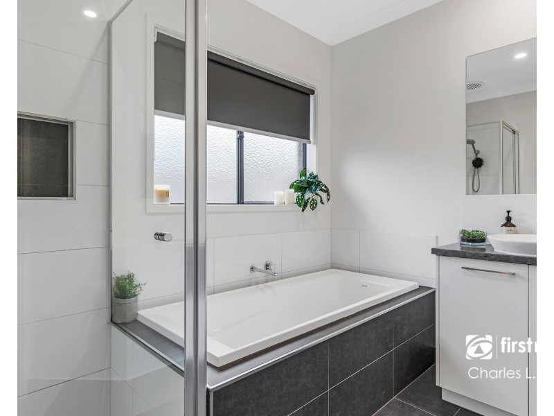 6 Lincoln Crescent, Echuca VIC 3564