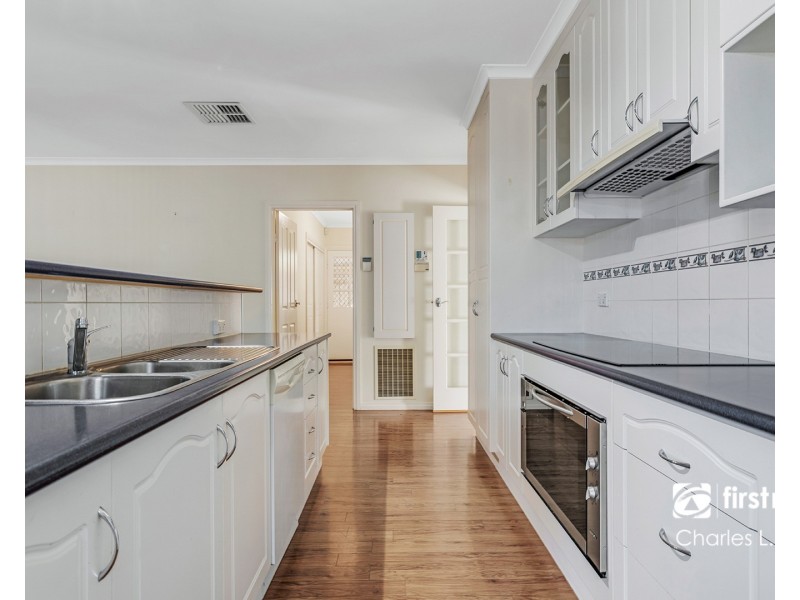 49 Genevieve Avenue, Echuca VIC 3564