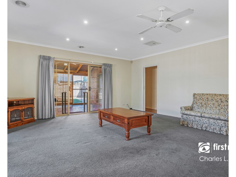 49 Genevieve Avenue, Echuca VIC 3564