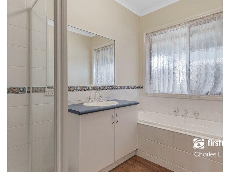 49 Genevieve Avenue, Echuca VIC 3564