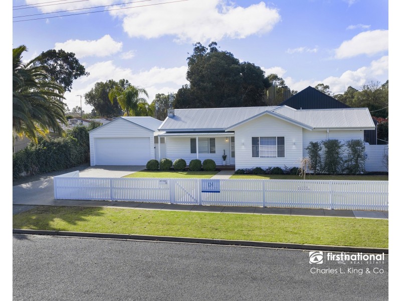 15 Martin Street, Moama NSW 2731