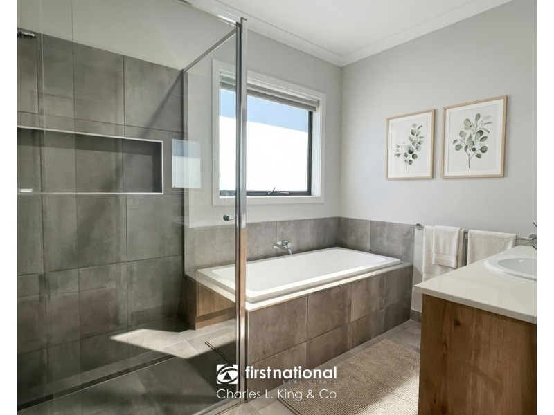 76 Currawong Circuit, Moama NSW 2731