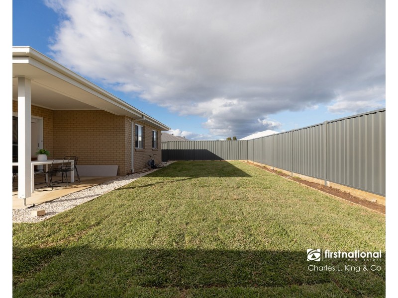 43 Yakoa Natya Avenue, Echuca VIC 3564
