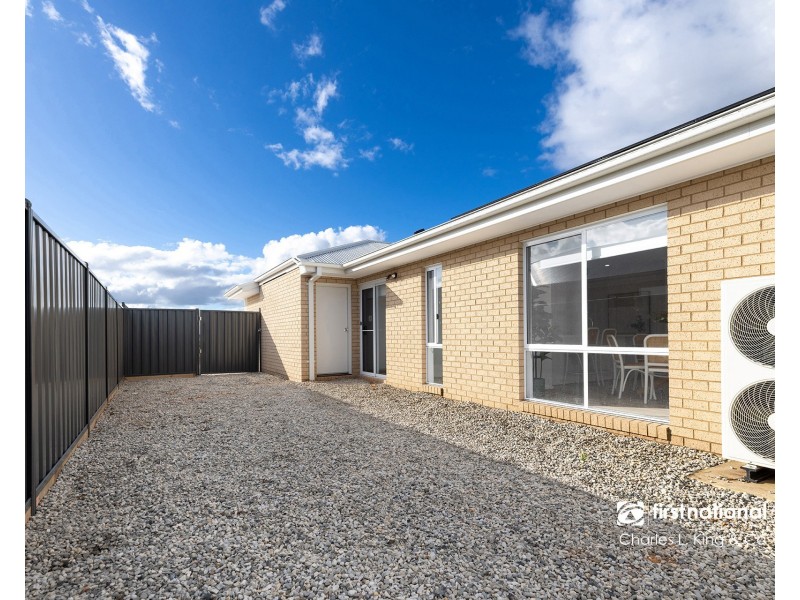 43 Yakoa Natya Avenue, Echuca VIC 3564