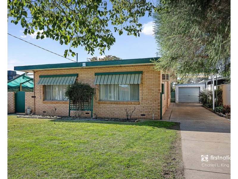 30 Crossen Street, Echuca VIC 3564