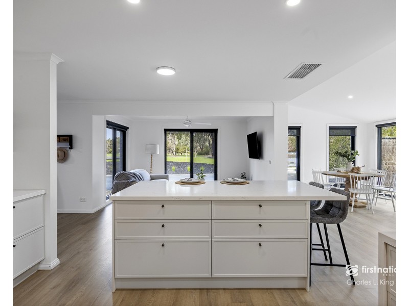 35 River View Court, Echuca VIC 3564