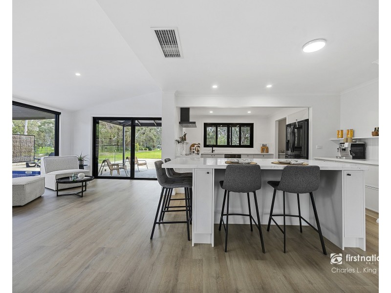 35 River View Court, Echuca VIC 3564