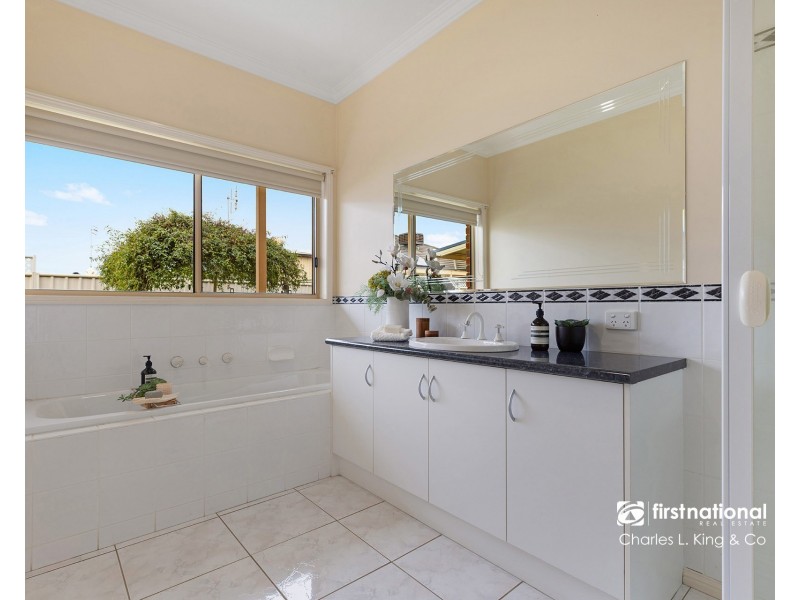 8 Shetland Drive, Moama NSW 2731