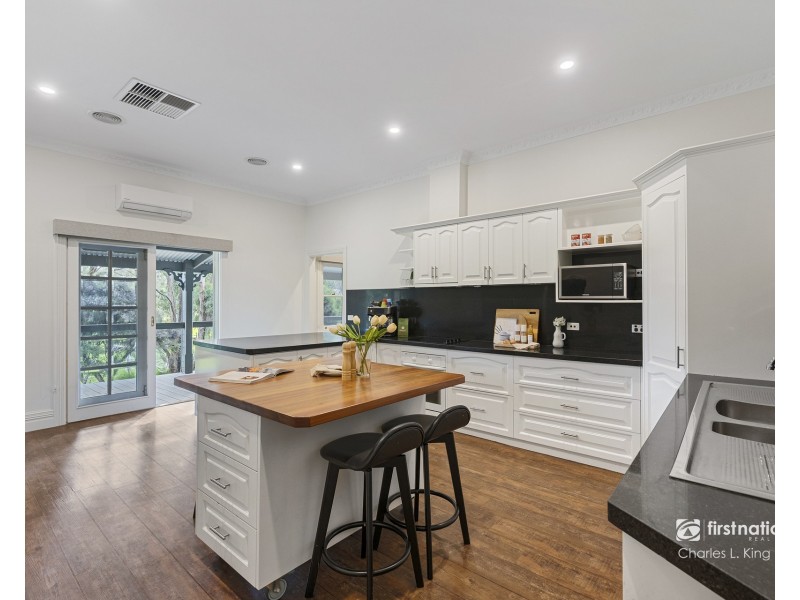 180 River Avenue, Echuca VIC 3564