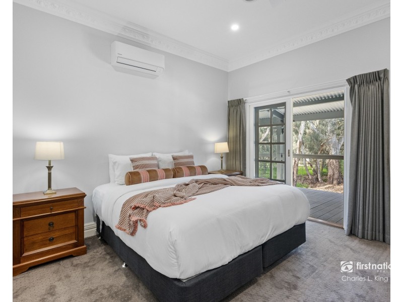 180 River Avenue, Echuca VIC 3564