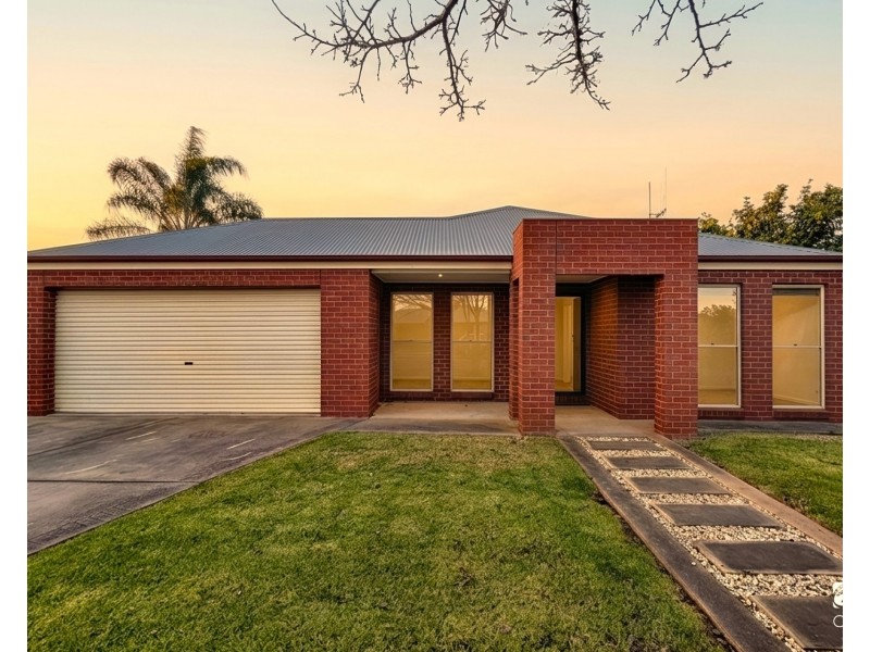 59 Mcswain Road, Echuca VIC 3564