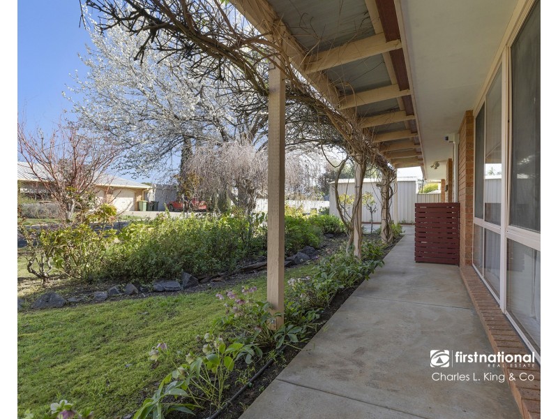 8 Kooyong Court, Echuca VIC 3564