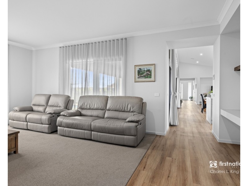 55 Whistler Circuit, Moama NSW 2731