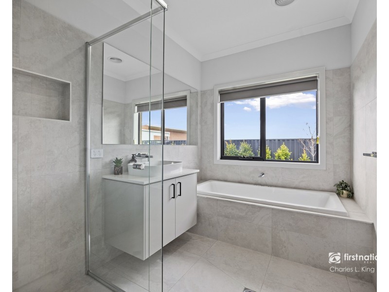 55 Whistler Circuit, Moama NSW 2731