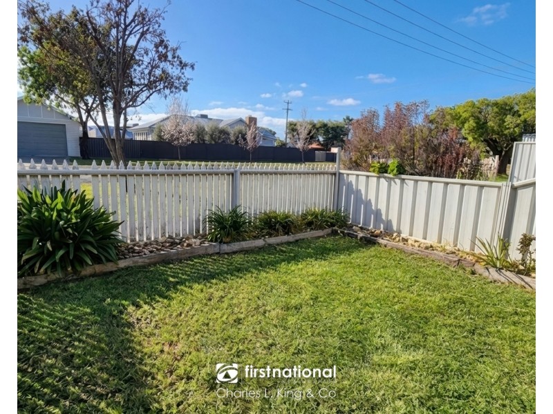 2/19 Barry Street, Echuca VIC 3564