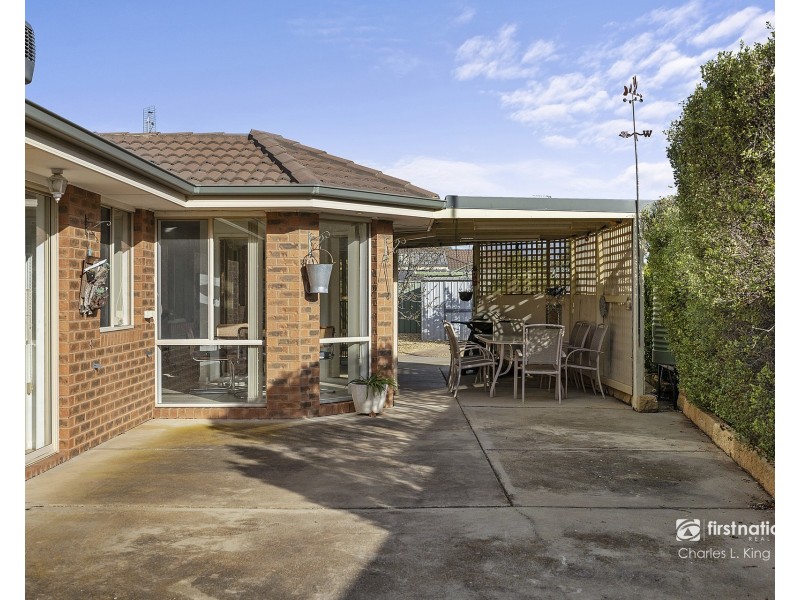 24 Woodlands Circuit, Echuca VIC 3564