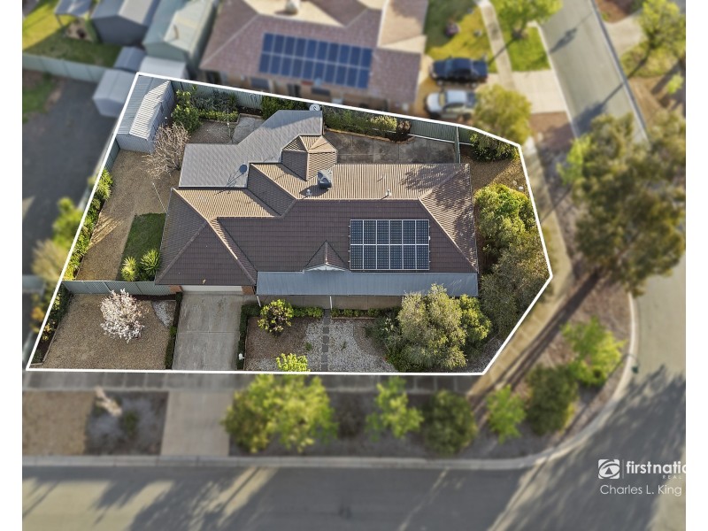 24 Woodlands Circuit, Echuca VIC 3564