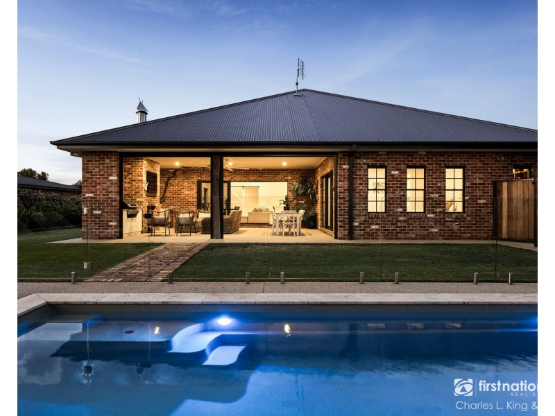 17 Bayaderra Court, Moama NSW 2731