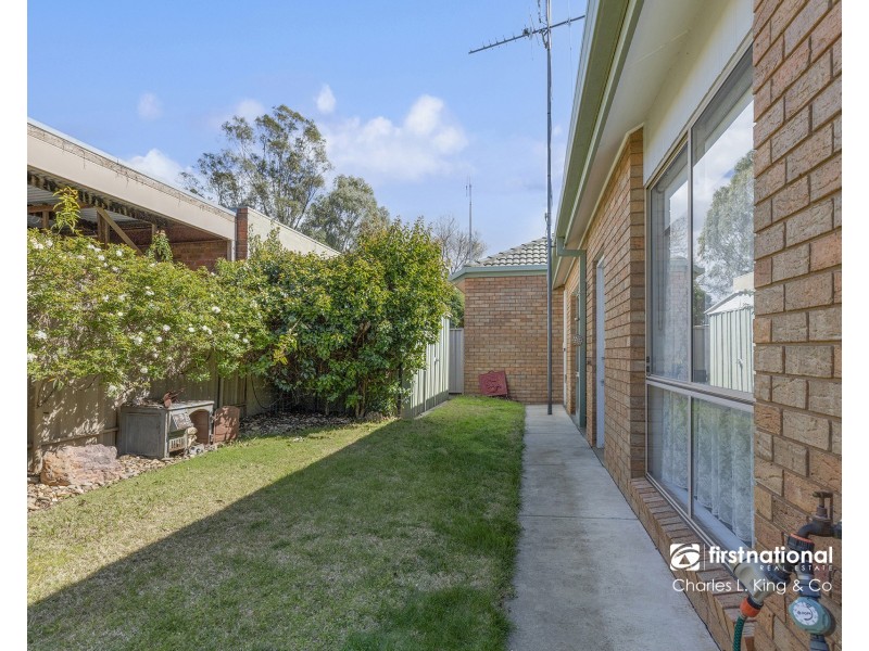 4/2-4 Jacana Avenue, Moama NSW 2731