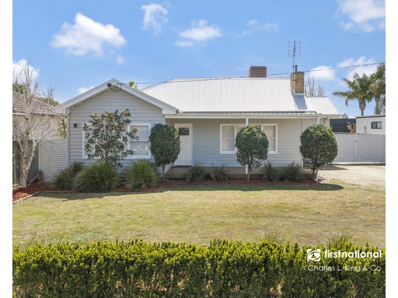 12 Simmie Street, Echuca VIC 3564