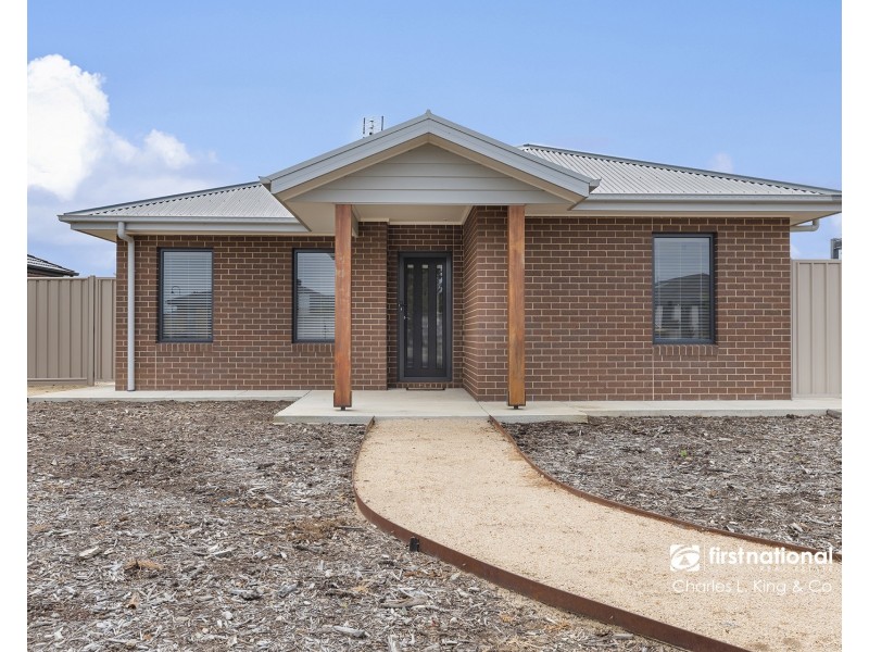 35 Maker Parade, Echuca VIC 3564